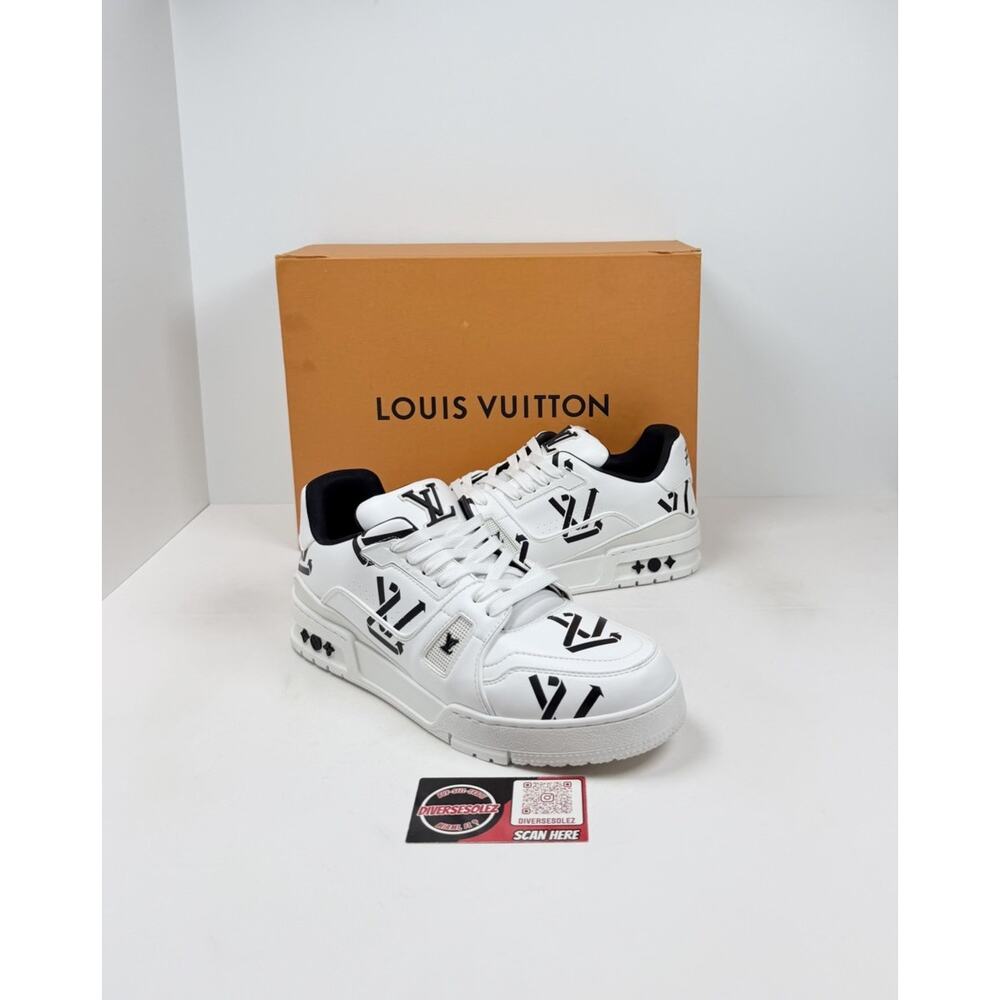 Size 8LV/9US - Louis Vuitton White Black Trainers🤍 Tried On/Retail $1.2K!